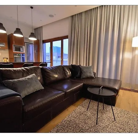 Lägenhet Apartament Platan - 2 Sypialnie , Taras, Garaz *