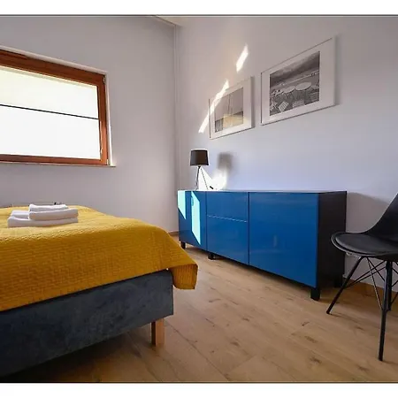 Apartament Platan - 2 Sypialnie , Taras, Garaz Lägenhet Świnoujście